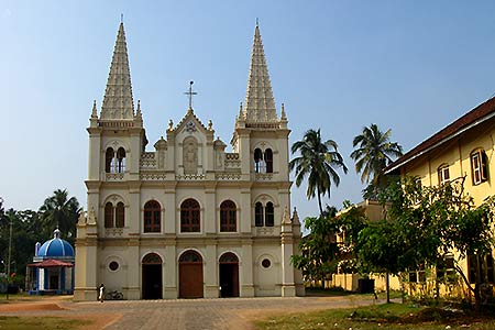 Santa Cruz Basilica-Fort Kochi